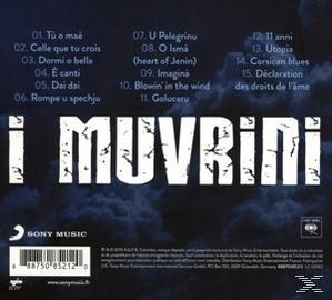 CD-Cover mit blauem, wolkigem Hintergrund und dem Bandnamen "I Muvrini" sowie einer Titelliste.