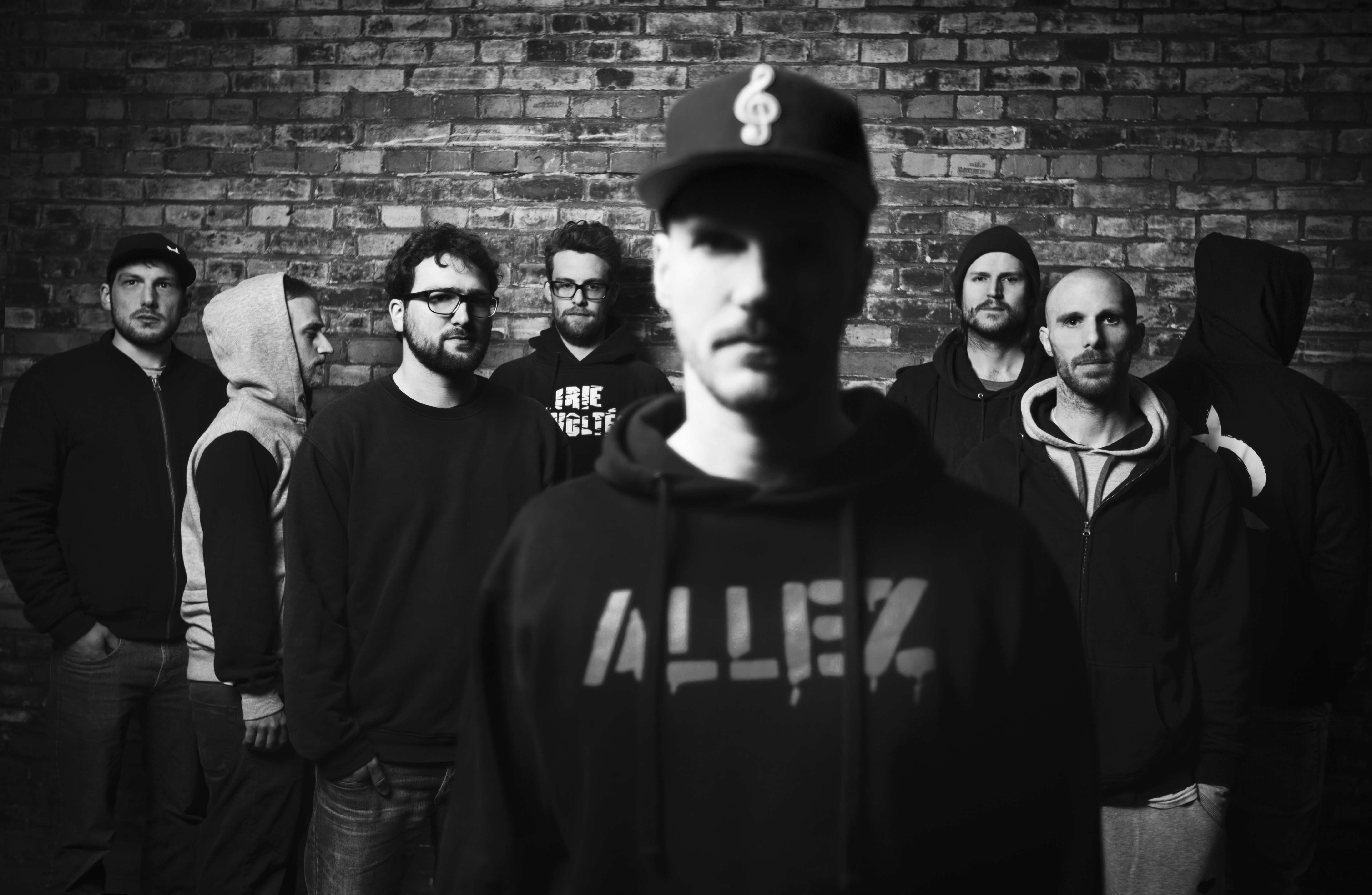 Irie Révoltés - Irie Revoltes (Fanbox - Saturn Exklusiv)  - (CD + Merchandising)