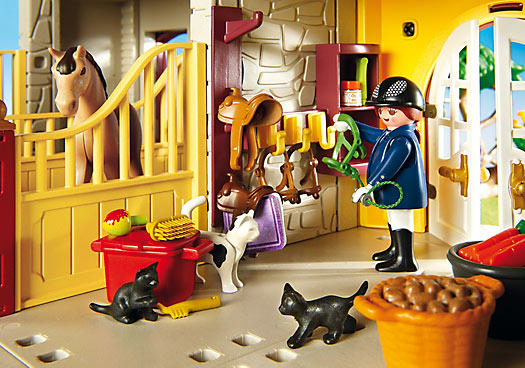 PLAYMOBIL Çimenlikli Büyük At Çiftliği