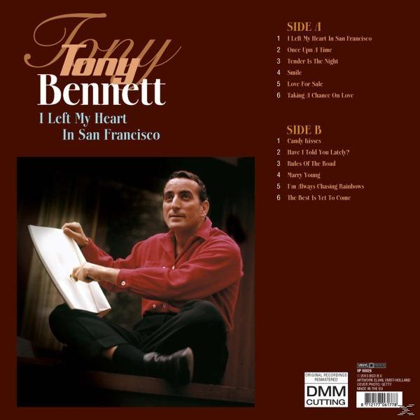 Tony Bennett, I Left My Heart in San Francisco album borítója. Tony könyvet tart.