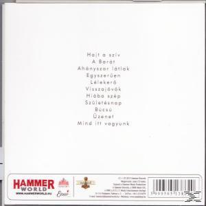 Egy CD tok hátulja, fehér háttéren fehér betűkkel, magyar dalk címek listájával.