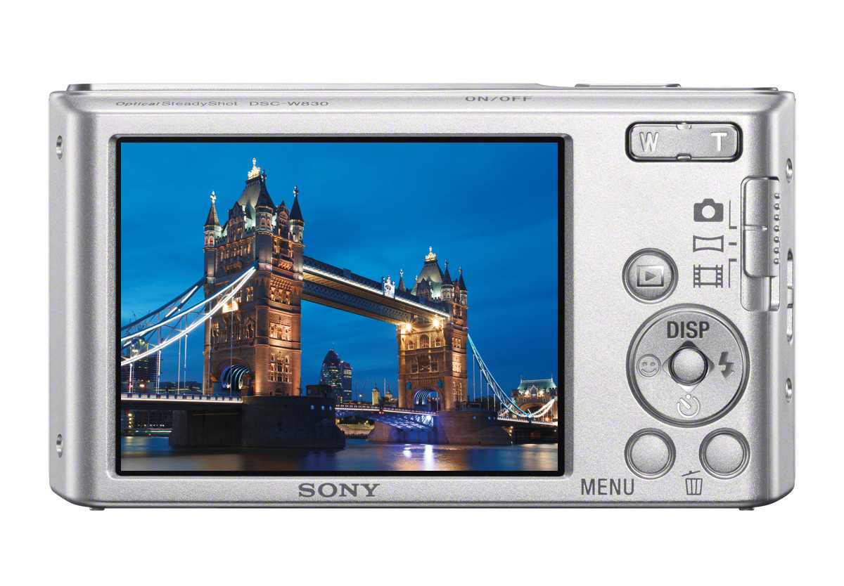 SONY Cyber-shot DSC-W830 Zeiss Digitalkamera Silber, 8x opt. Zoom, TFT-LCD, Xtra Fine