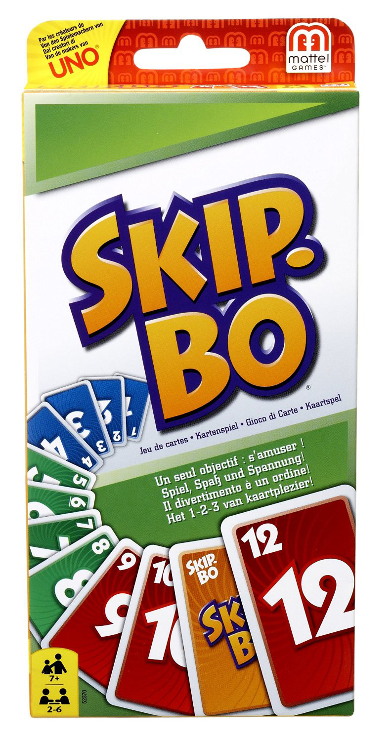 Skip-Bo Kartenspielbox mit sichtbaren Karten. Die Box ist gelb und blau und zeigt Kartenzahlen.