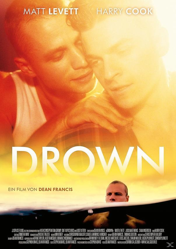 Filmposter mit zwei Männern, die sich ansehen. Der Titel lautet 'Drown'.