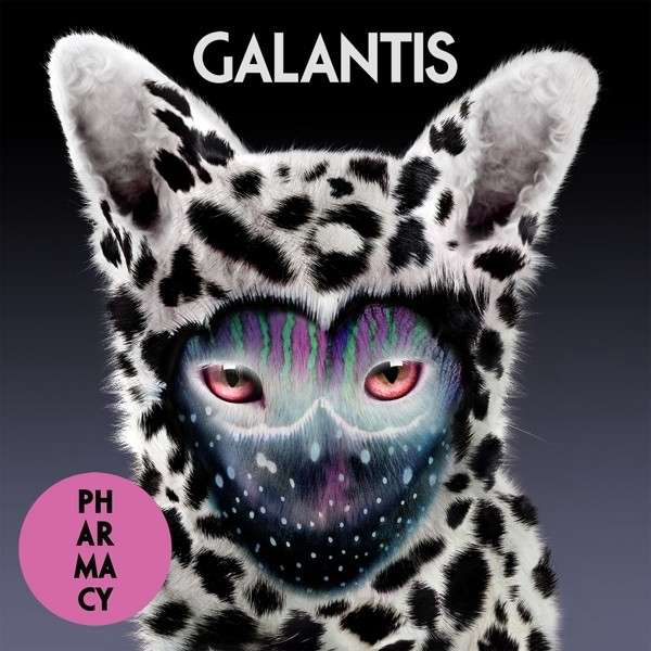 Album borító egy fantázia lénnyel. A "GALANTIS" szó felül, a "PHARMACY" egy rózsaszín körben alul.