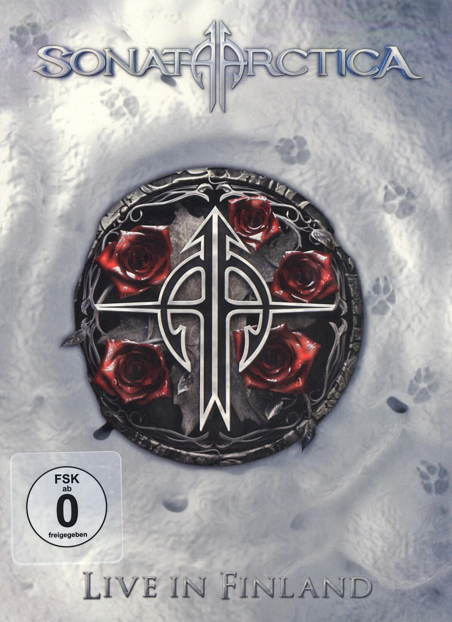 DVD-Cover, Logo, Rosen, Pfotenabdrücke, Schnee und Text 'Live in Finland' mit Rating-Logo.