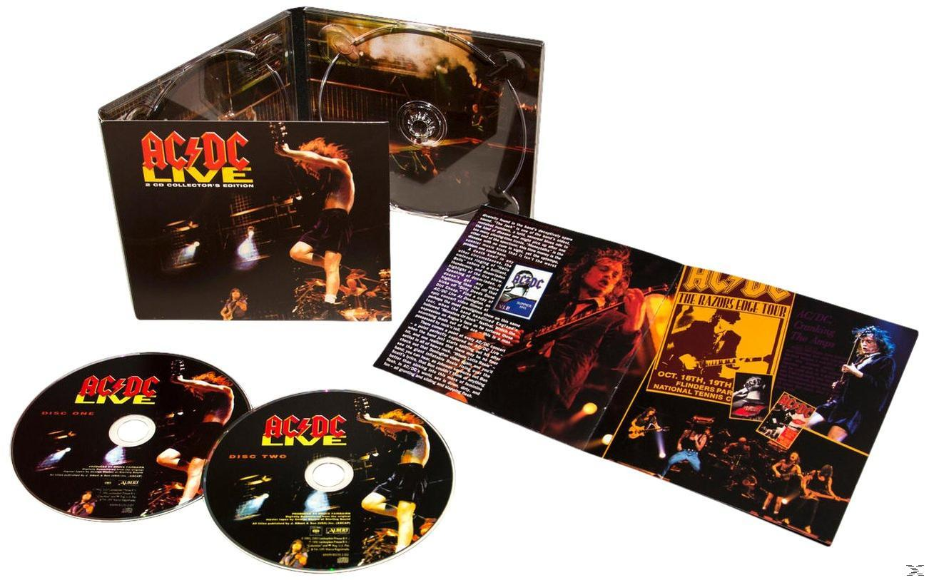 AC/DC Live CD-Set, zwei CDs und ein Booklet, weißer Hintergrund.