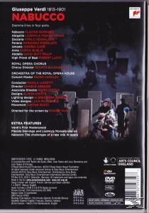 DVD hátlap: Fekete-fehér kép, szöveg a Nabucco operáról és a stáblista.