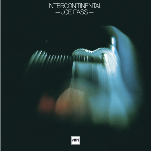 Album borító Joe Pass nevével, egy jazz gitár elmosódott képével.