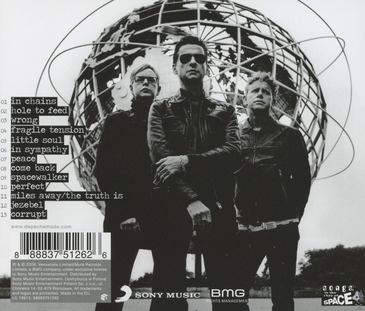 Albumcover mit 3 Männern in Schwarz. Text: Depeche Mode, 2009, Songs of Faith and Devotion.
