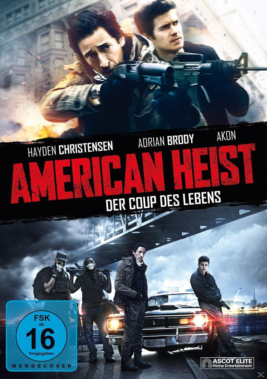 DVD-Cover für American Heist. Zeigt Schauspieler mit Waffen und ein Auto auf einer Stadtstraße.