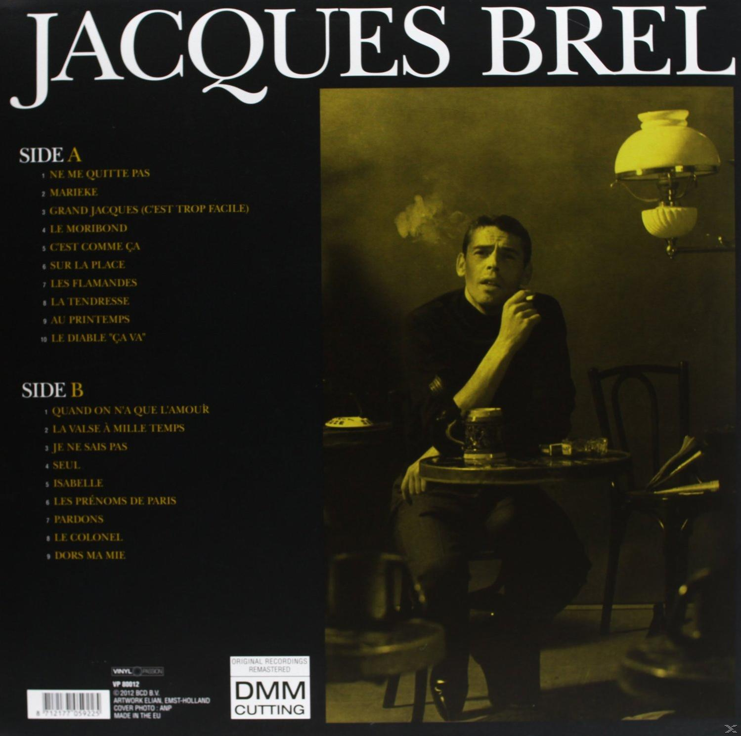 Jacques Brel album borítója. Fekete-fehér fotó Brelről, amint dohányzik.