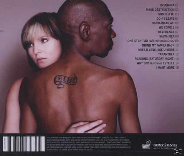 CD-Cover mit zwei sich umarmenden Personen. Text: Bliss, mit Titelliste. Der Mann hat ein Tattoo mit dem Wort Bliss.