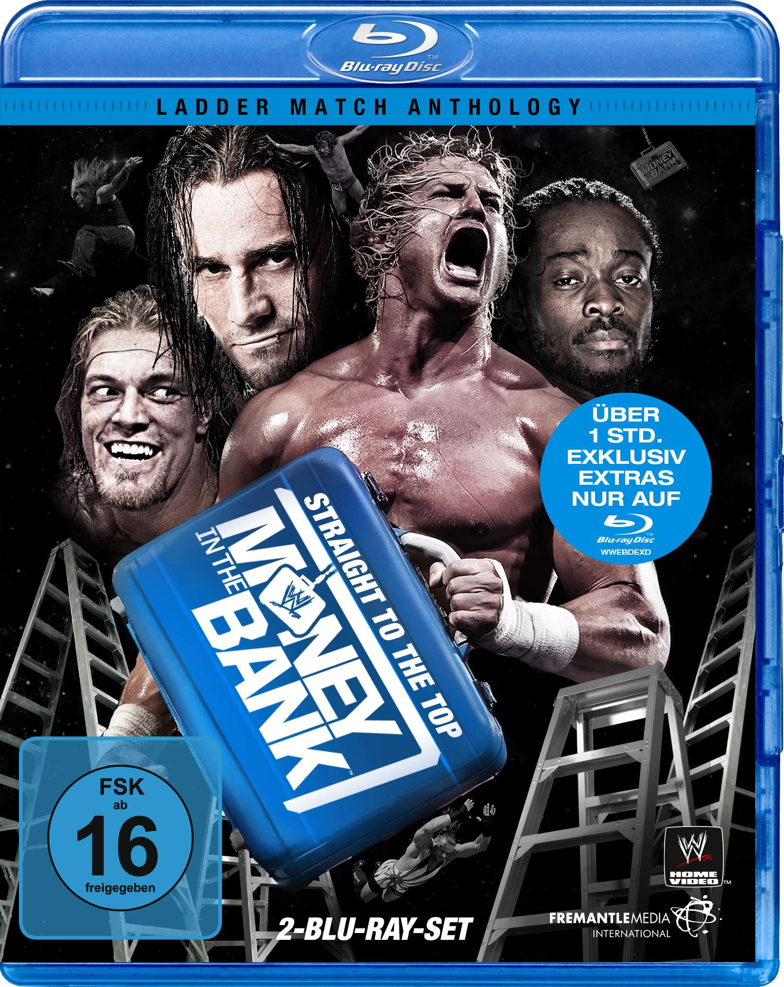 Blu-ray-Hülle für eine Wrestling-Veranstaltung. Mehrere Wrestler sind auf dem Cover, mit einer blauen Box und Text.