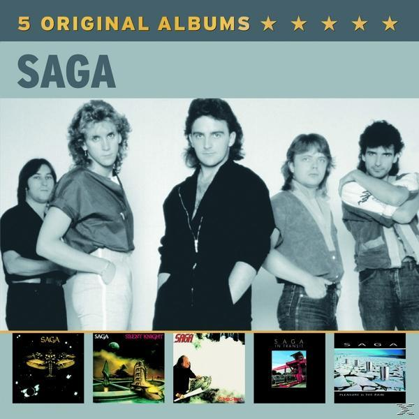 Albumcover mit einer Gruppe von fünf Männern, betitelt '5 Original Albums' von 'SAGA'.