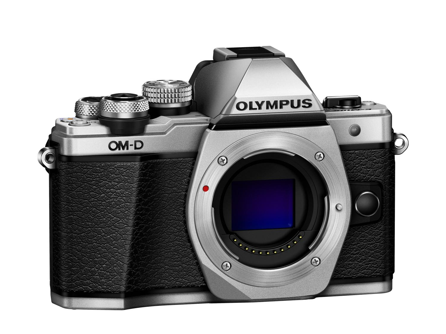 Silber-schwarze Olympus OM-D Kamera mit Objektiv, isoliert auf Weiß.