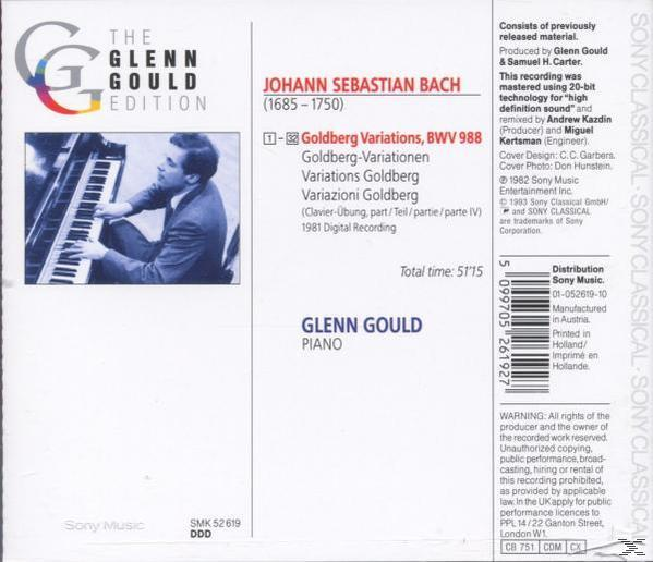 Albumcover mit einem Mann, der Klavier spielt. Text ist an der Seite und der Hintergrund ist weiß.