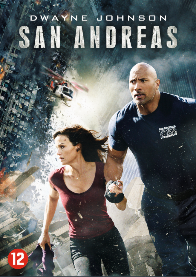 Filmposter: Dwayne Johnson, vrouw rent voor ramp. Gebouwen vallen in. Titel: San Andreas, met helikopter op de achtergrond.