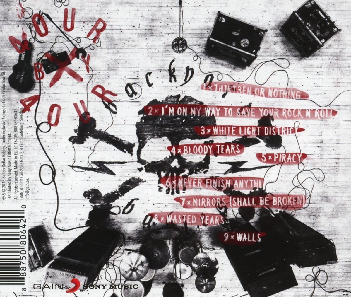 Album borító piros szöveggel, fekete grafikával és kazettákkal. Olyan dalf címeket tartalmaz, mint a 'Bloody Tears' és a 'Piracy'.