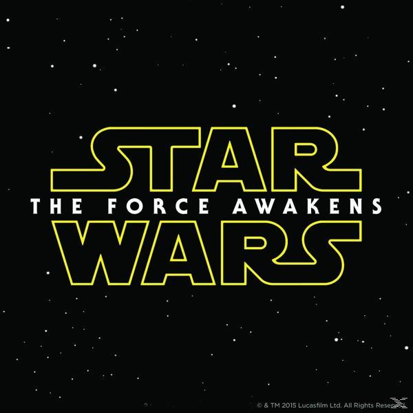 Star Wars: Az ébredő Erő logója csillagos fekete háttéren. Sárga szöveg.