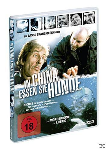 DVD-Cover von 'In China They Eat Dogs' mit Schauspielern und Filmtitel.