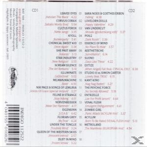 CD-Cover mit Titelliste und Künstlernamen, überwiegend weiß mit schwarzem und rotem Text. Enthält Barcode und Logo.