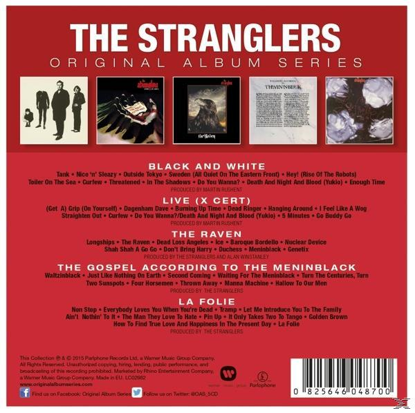 Albumcover mit Bandfotos und Songtiteln.