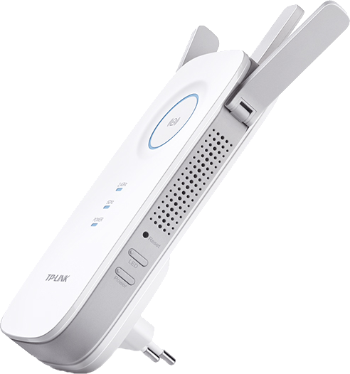 Witte TP-Link WiFi-extender met antennes. Met LED-indicatoren en een stekker.
