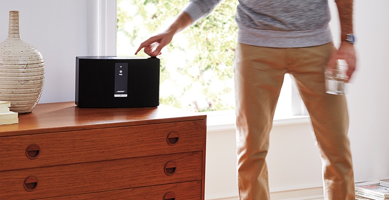 BOSE SoundTouch 20 III Streaming Lautsprecher, Schwarz