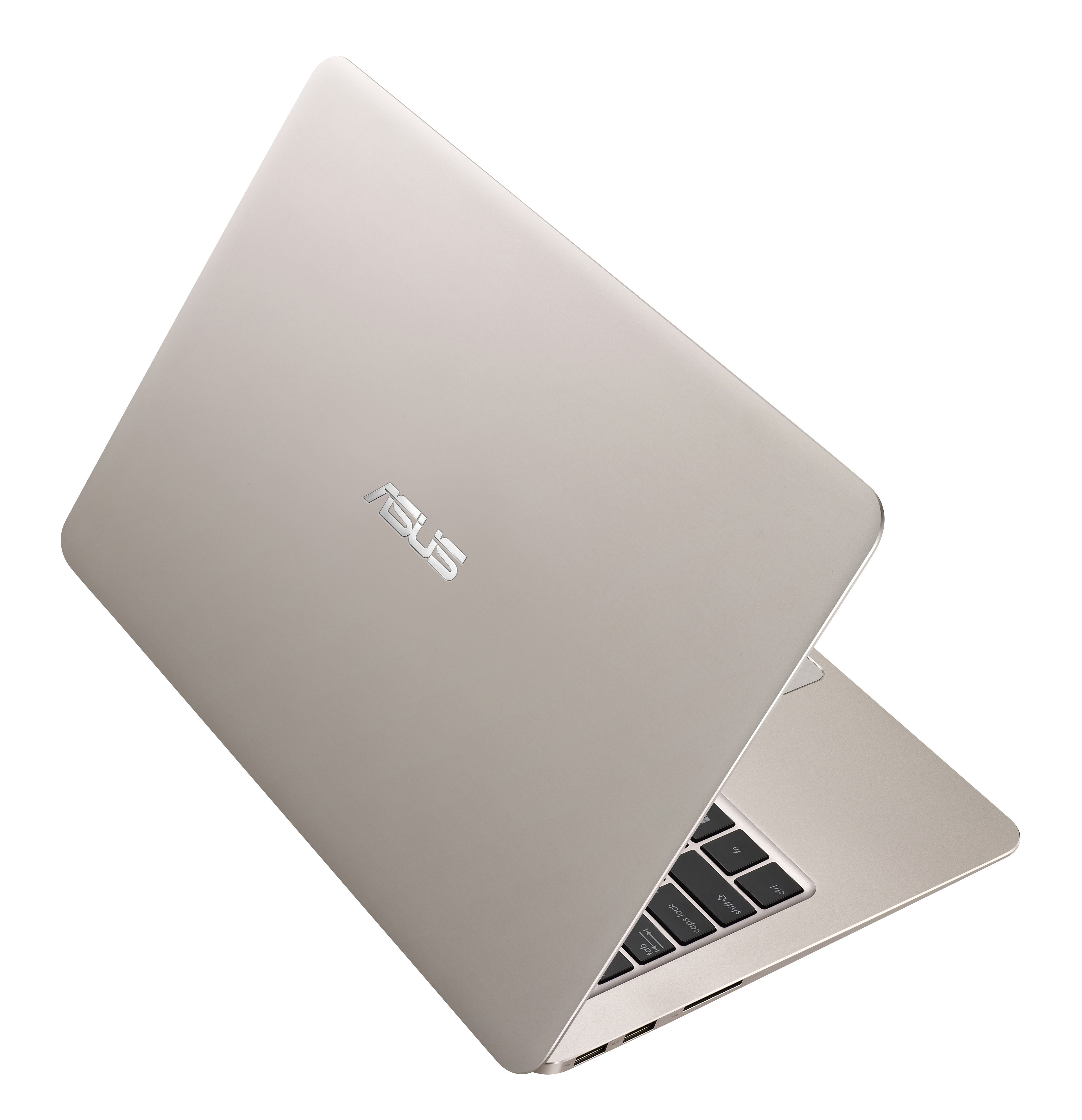 Ein silberner ASUS-Laptop ist schräg vor weißem Hintergrund zu sehen, mit geschlossenem Deckel und Teil der Tastatur.