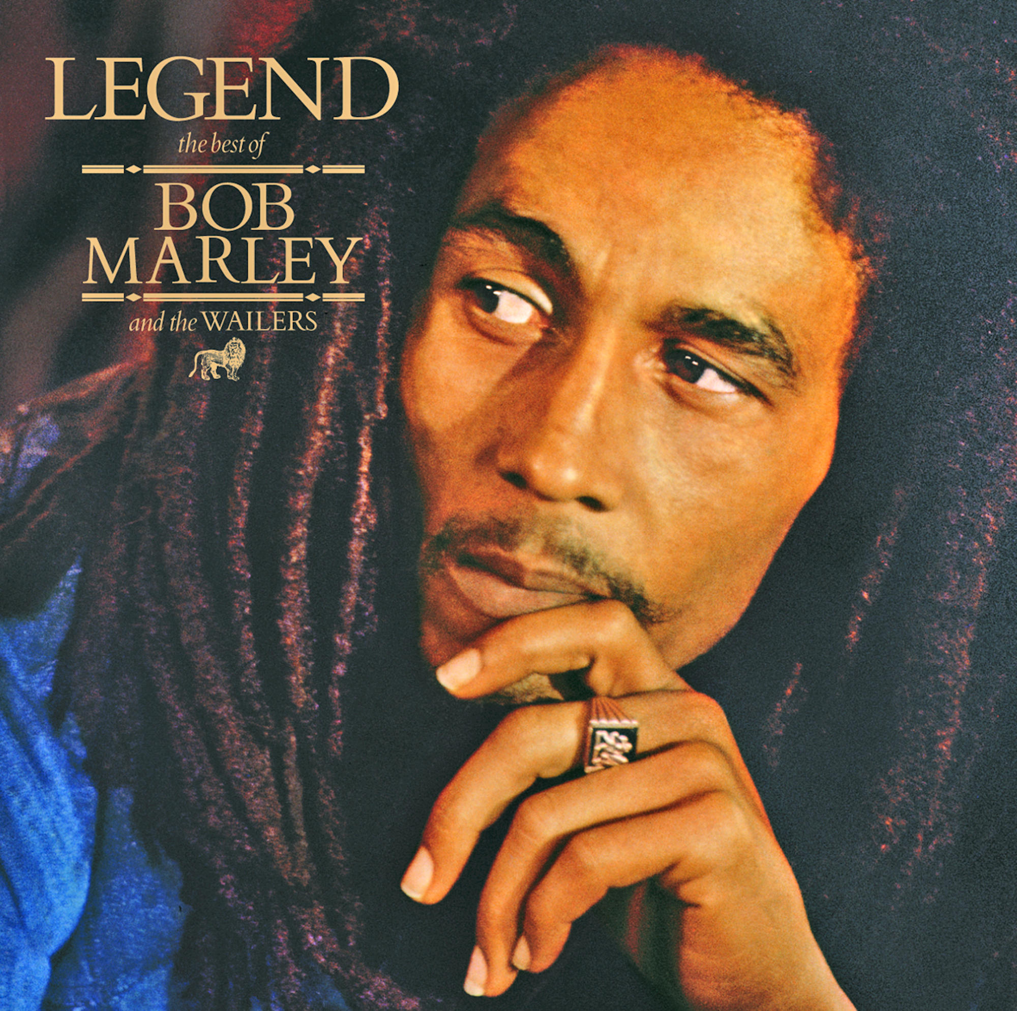 Album borító Bob Marley-val, aki gondterheltnek tűnik, a kezét az arca közelében tartja.