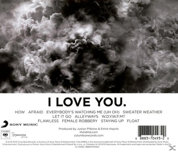 Album borító: 'I Love You.' a The Neighbourhood-tól. Fekete-fehér kép sötét felhőkről, fehér szöveg.