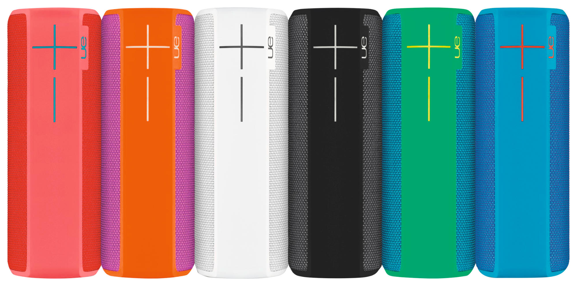 Sechs farbige UE Boom 2 Lautsprecher. Sie sind rot, orange, weiß, schwarz, grün und blau.