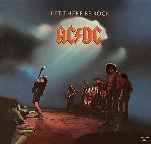 Albumcover, AC/DC-Band auf der Bühne beim Spielen, Let There Be Rock-Titel, Himmel mit Wolken, Bühnenlichter.