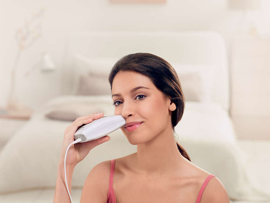 PHILIPS Lumea IPL Essential SC1983/00 Epilasyon Tüy Alma Sistemi