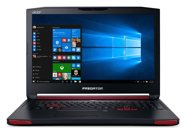 Schwarzer Acer Predator Laptop mit Windows-Bildschirm. Der Laptop steht auf weißem Hintergrund.