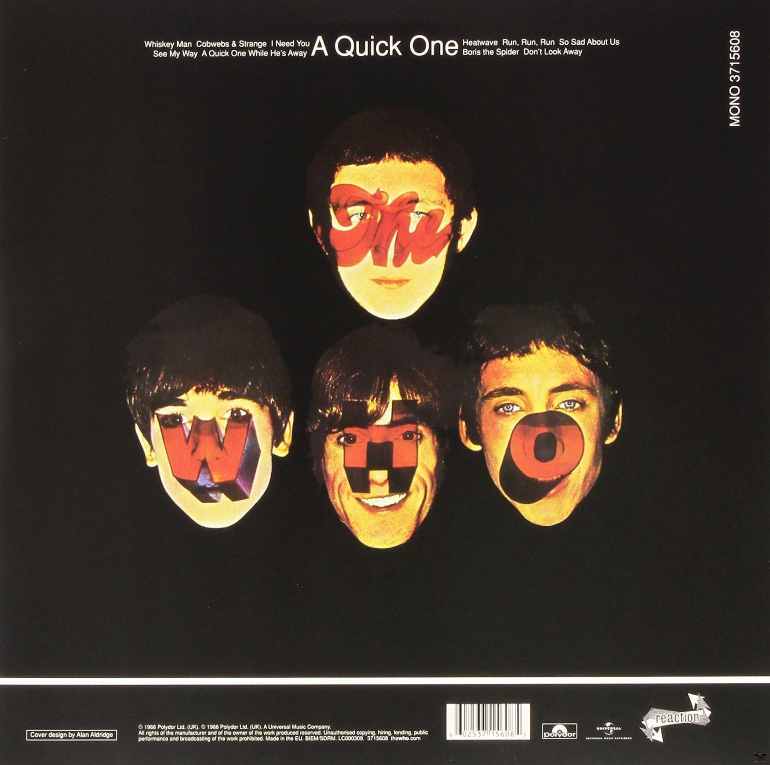 Albumcover mit vier Gesichtern mit Buchstaben auf schwarzem Hintergrund.