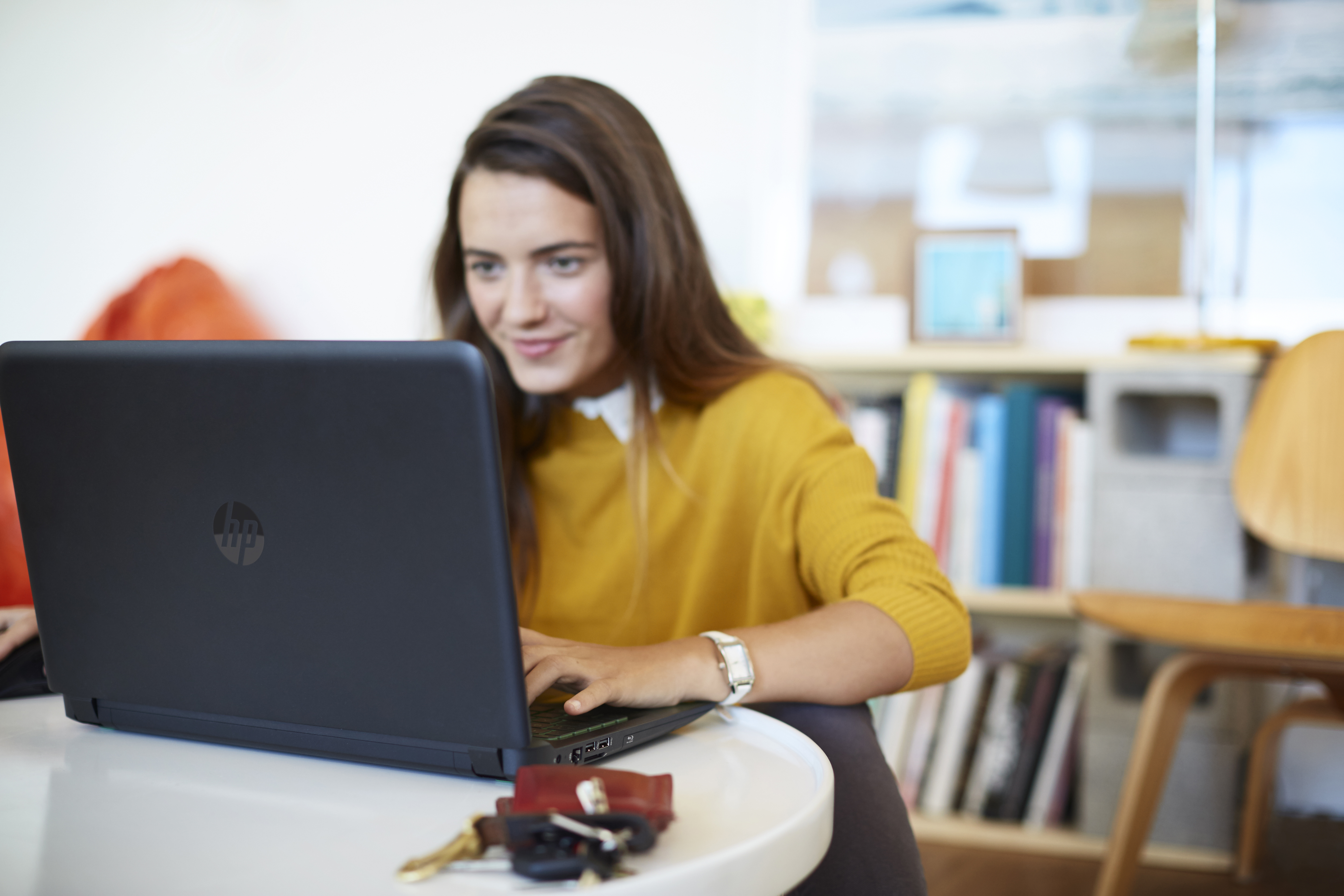 HP Pavilion 15-AK031NG - 15,6 Zoll - Intel® Core™ i7 i7-6700HQ - 8 GB - 1 TB - NVIDIA GeForce® GTX 950 - Windows 10 Home (64 Bit)