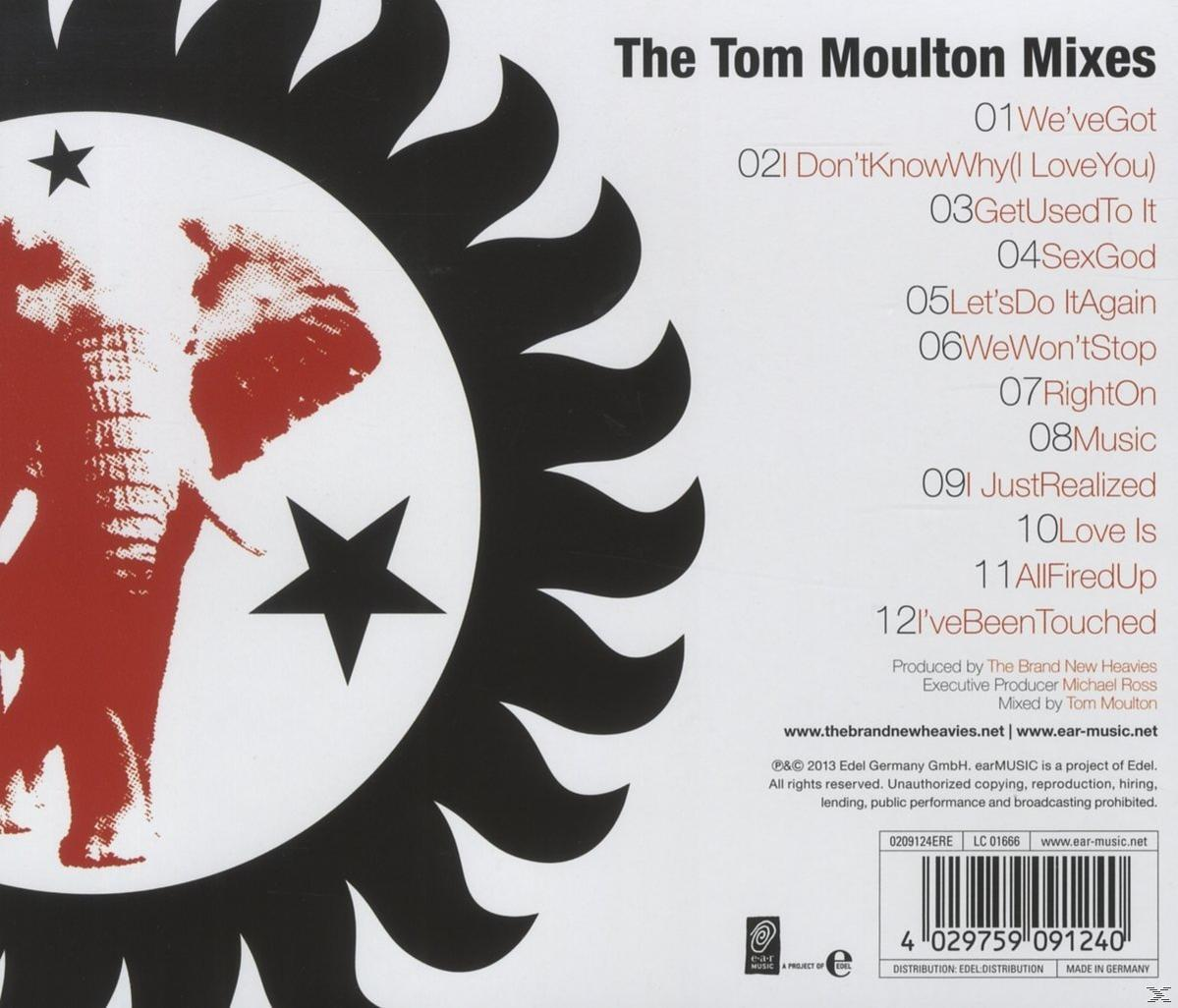 Albumcover mit schwarzem und rotem Design, Trackliste und Text.