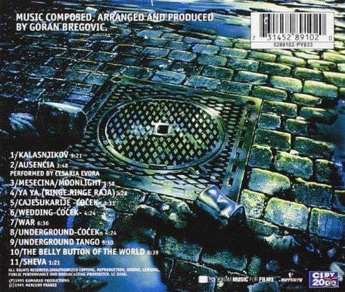 Albumrückseite mit einer Straßenszene, einer Titelliste und einem Barcode. Dunkle Farben.