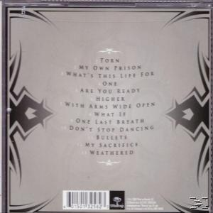 CD-Album-Rückseite mit Songtiteln. Schwarz-weißes Design mit Titelliste und Credits.