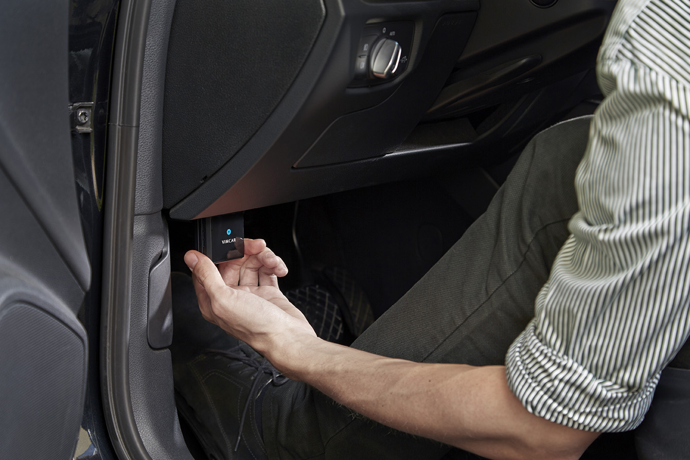 VIMCAR Fahrtenbuch-Stecker inkl. unbegrenzter Software-Nutzung On-Board-Diagnose-Stecker Schwarz