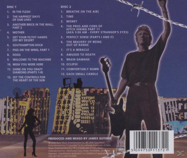 Rückseite der Pink Floyd CD, mit Titelliste, Bandmitglied-Bild, Stacheldraht und Sonnenuntergangshintergrund.