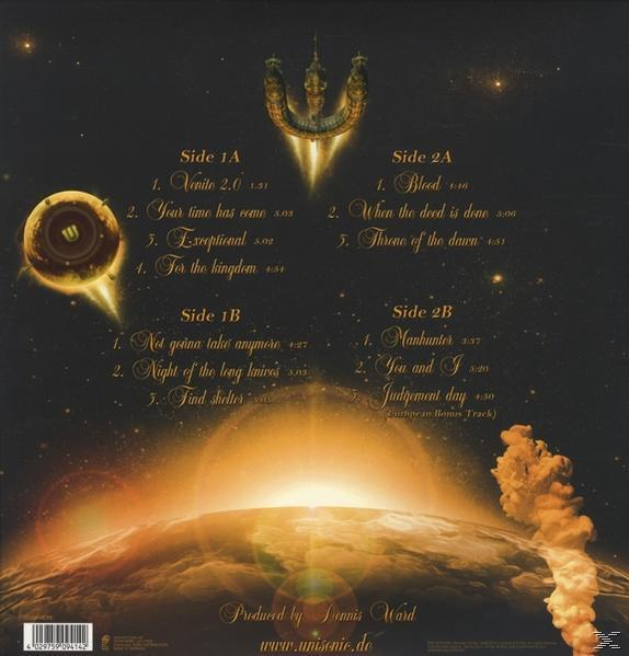 Albumcover mit Raumschiff, Planeten und Songtiteln.