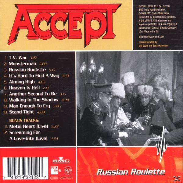 Albumcover von Accept 'Russian Roulette' mit Militäroffizieren in einem Casino-Setting mit Text.