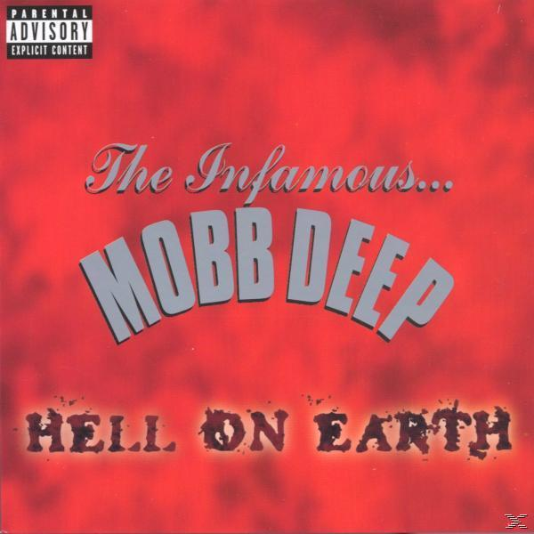 Albumcover: Mobb Deep, Hell on Earth. Roter Hintergrund, silberner Text, Parental Advisory-Aufkleber.