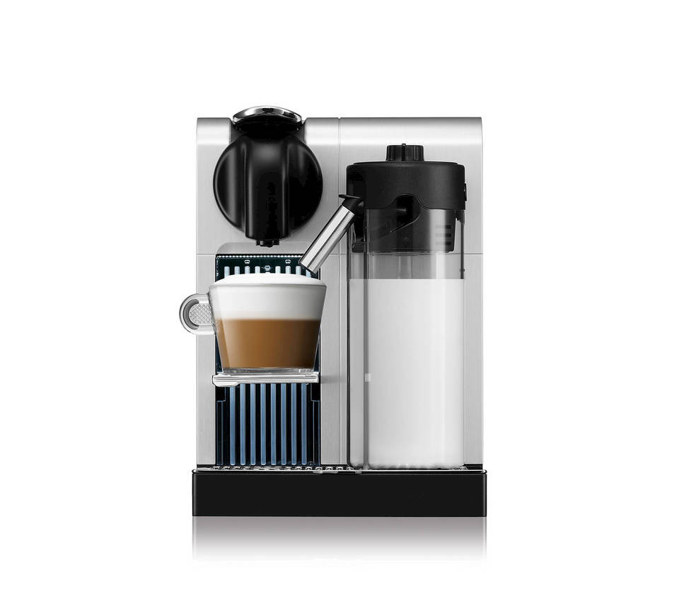 Espressomaschine mit einer Tasse Kaffee, Milchbehälter und schwarzem Sockel.