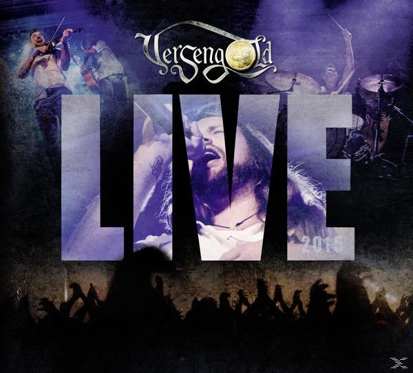 Live-Konzert-Albumcover. Bandname und Jahr überlagern ein Live-Performance-Foto.