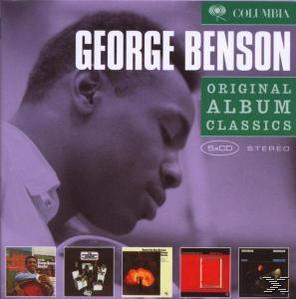 Albumcover von George Benson, schwarzer Mann im Profil, Albumtitel und mehrere Albumcover.