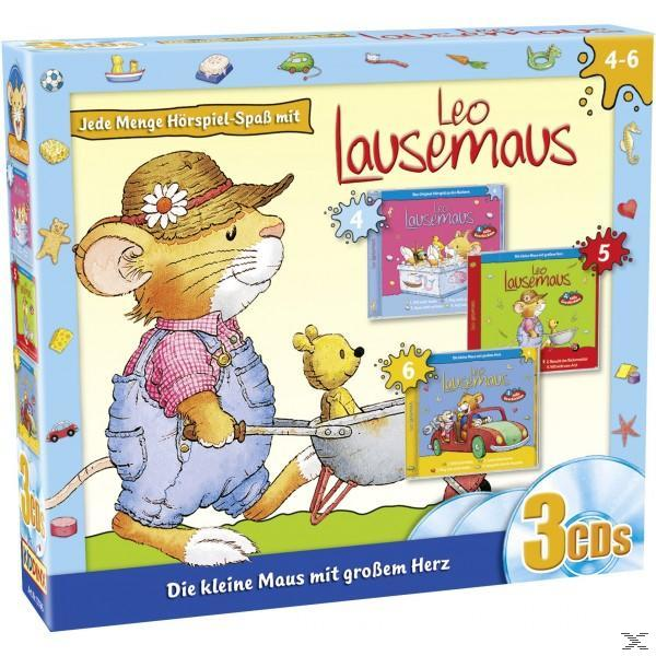 Boxset mit Kinder-CDs. Eine Cartoon-Maus in Latzhosen ist im Vordergrund. Die Box ist blau und gelb.